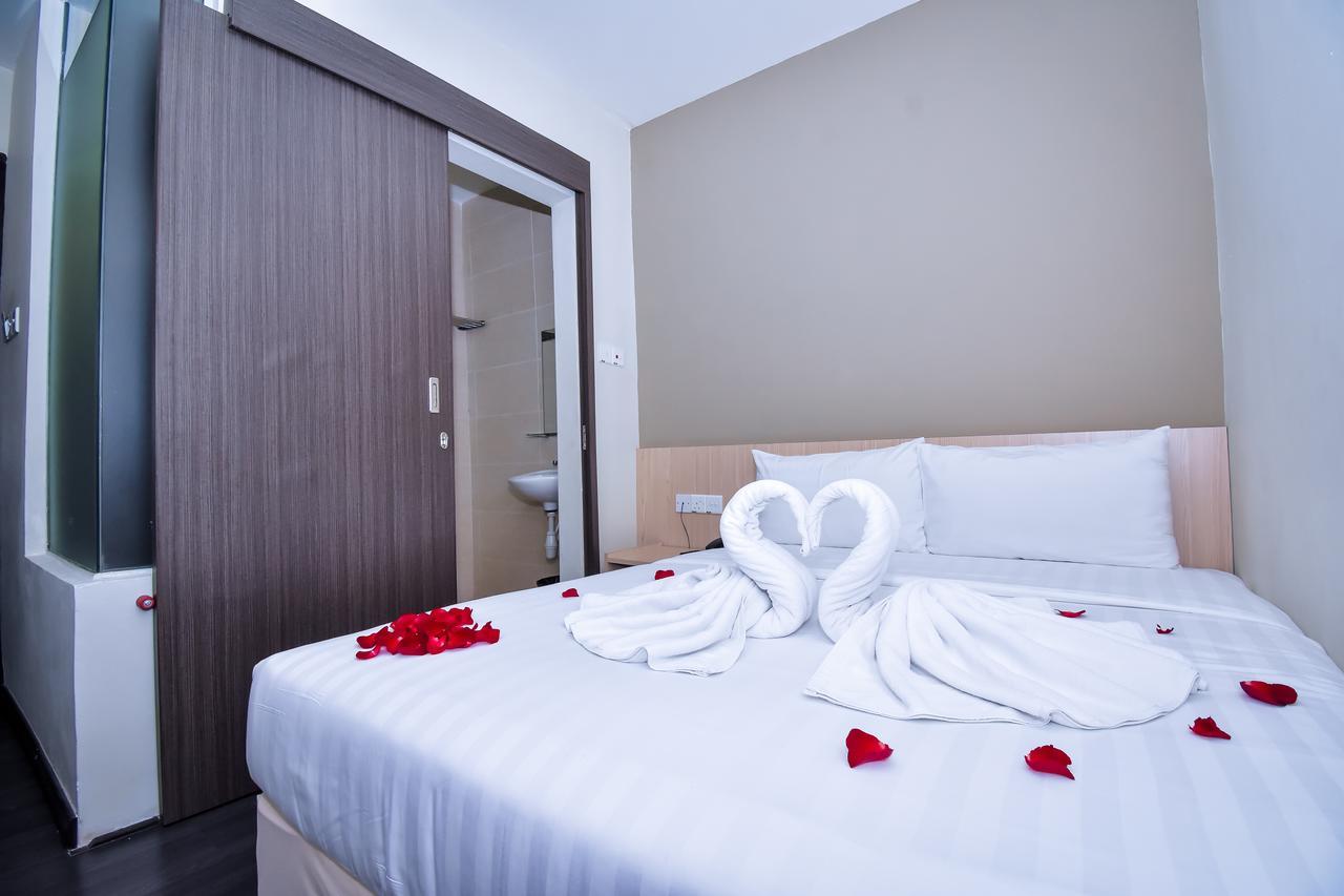 Eden Boutique Hotel Tawau Buitenkant foto